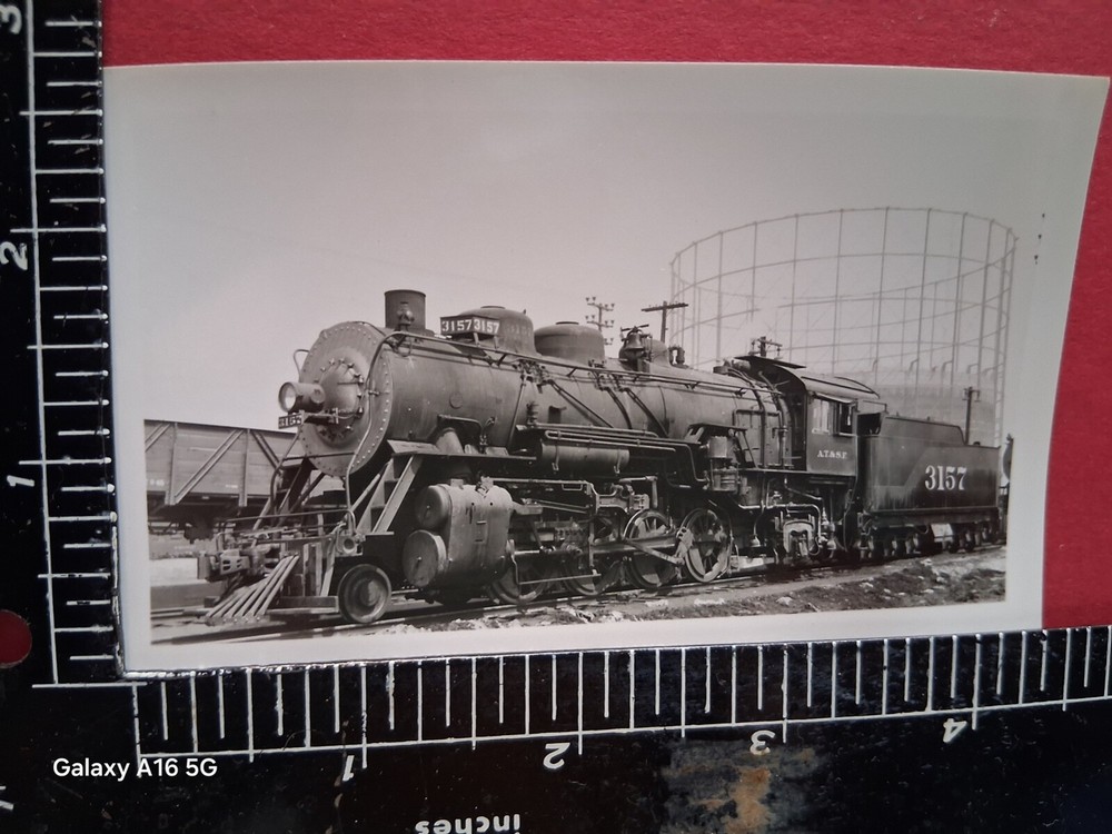 ATCHISON TOPEKA & SANTA FE 2-8-2 LOCOMOTIVE #3157 PHOTO ca 1930's