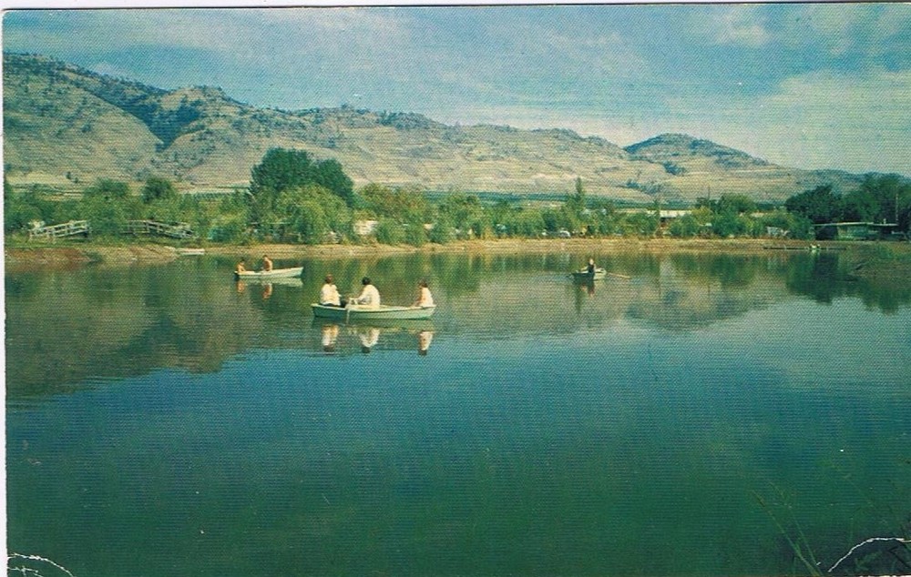 Postcard Van Acres Campsite Lake Osoyoos British Columbia Highway 3