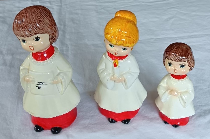 Set 3 Vtg Paper Mache Choir Carolers Figurines Girls Japan