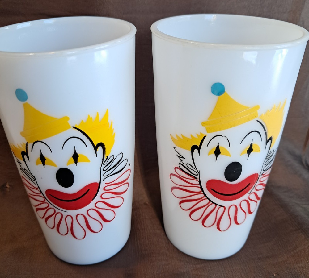 Vintage Hazel Atlas Milk Glass Clown Face Tumblers Set of 2 MCM Circus 1950s 5