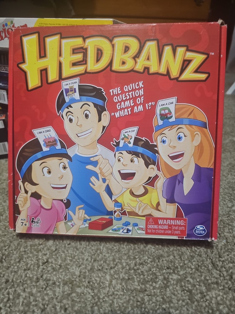 Spin Master Hedbanz 2nd Edition What Am I? Only 4 Headbands Instead 6