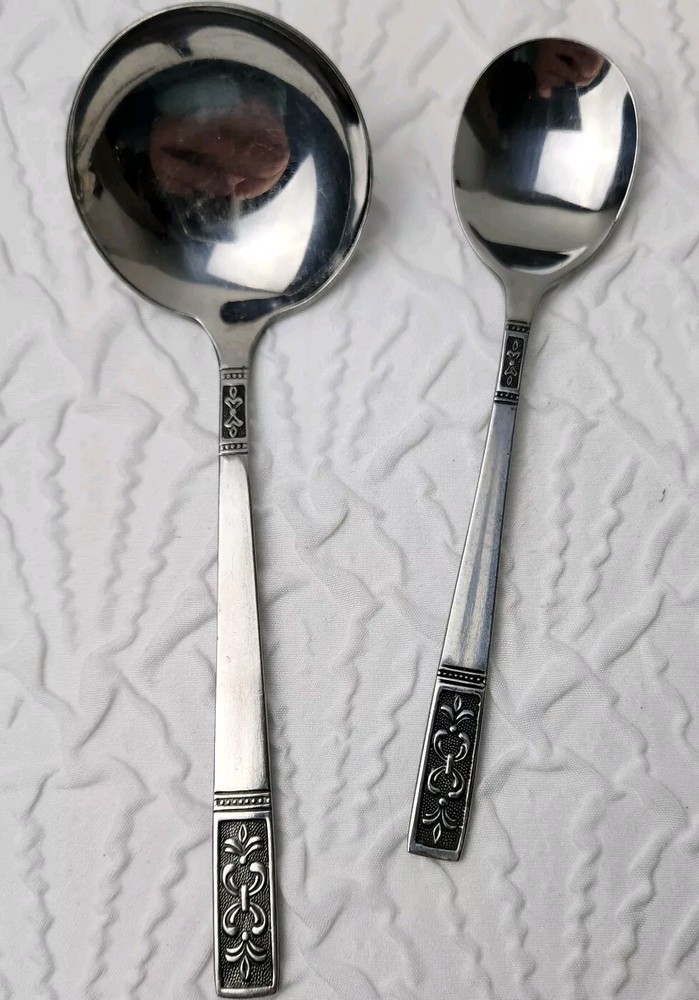 Customcraft Stainless Ladle & Serving Spoon Taiwan Fleur De Lis Vintage