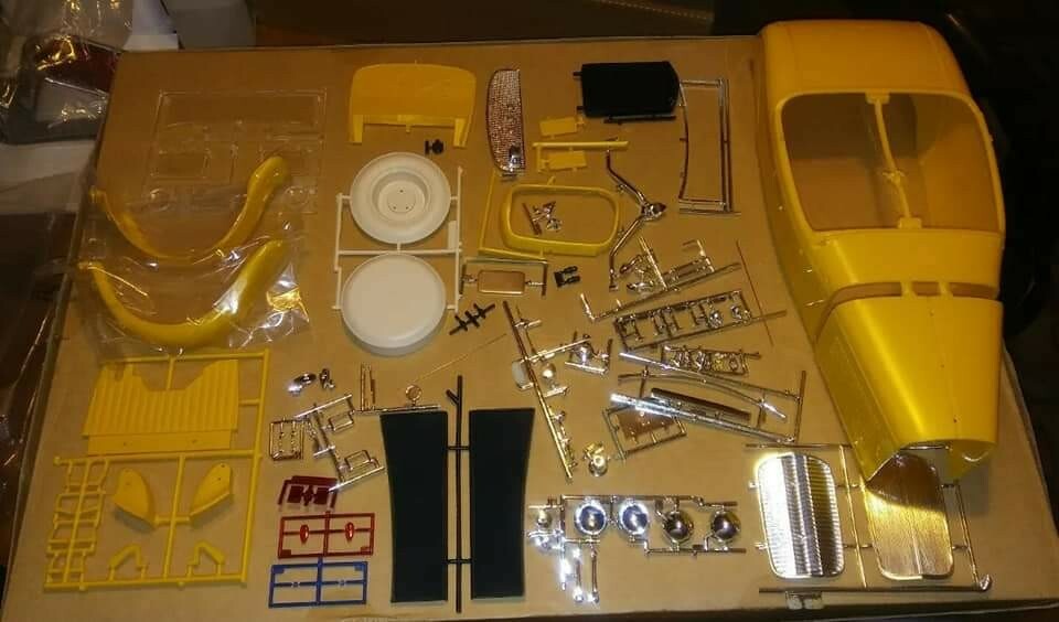 1/8 Scale 32 Ford Roadster Hot Rat Street Rod Big Deuce Body Parts