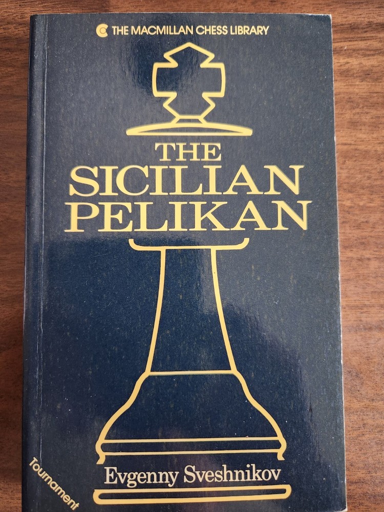 chess opening Sicilian Pelikan game fragments tree paperback