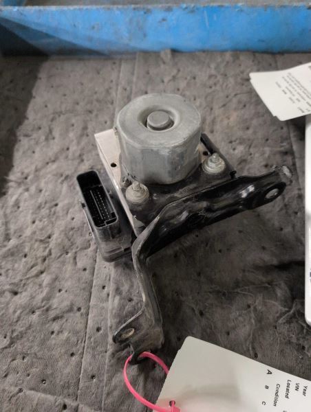 ABS Pump Actuator Assembly for 2013-2014 Toyota Camry 943500-image