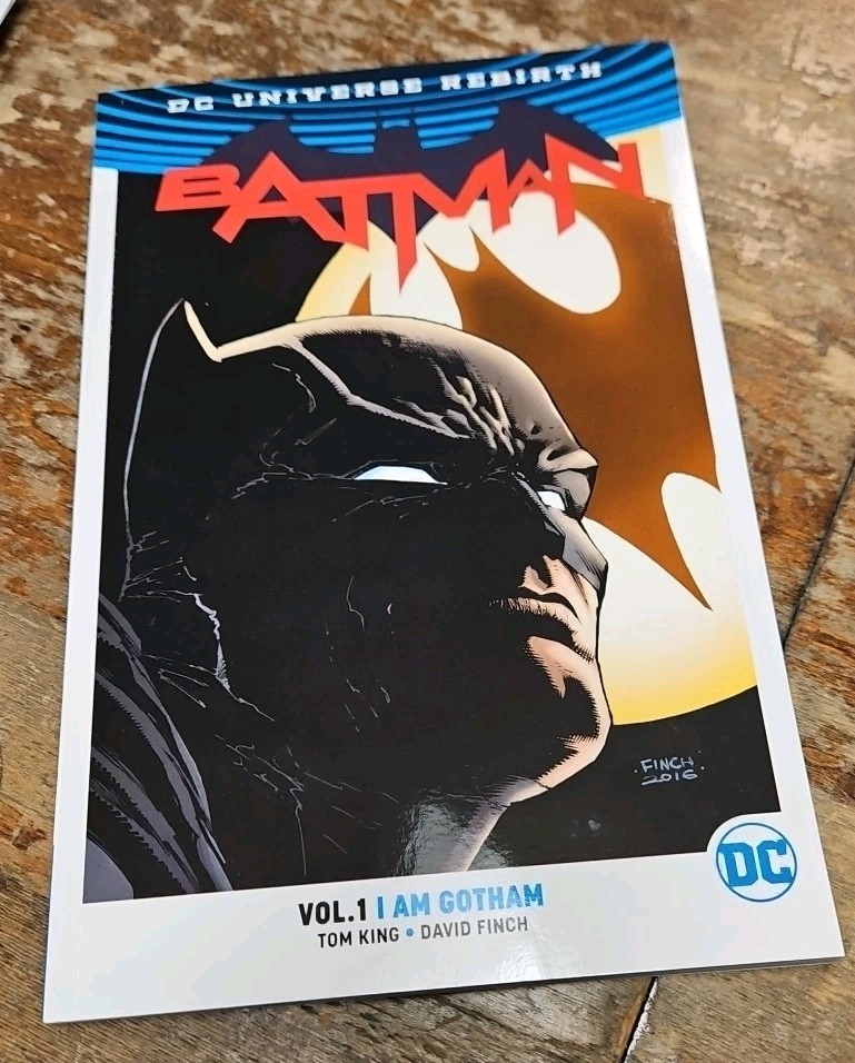 Batman Vol. 1 I Am Gotham Book Dc Universe Rebirth Graphic Novel Brand New