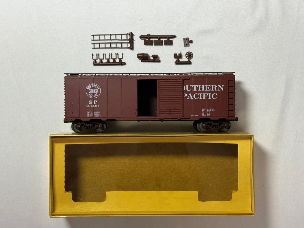 Vintage American Models S Gauge Southern Pacific SP 23461 RTR Box Car w/ Box
