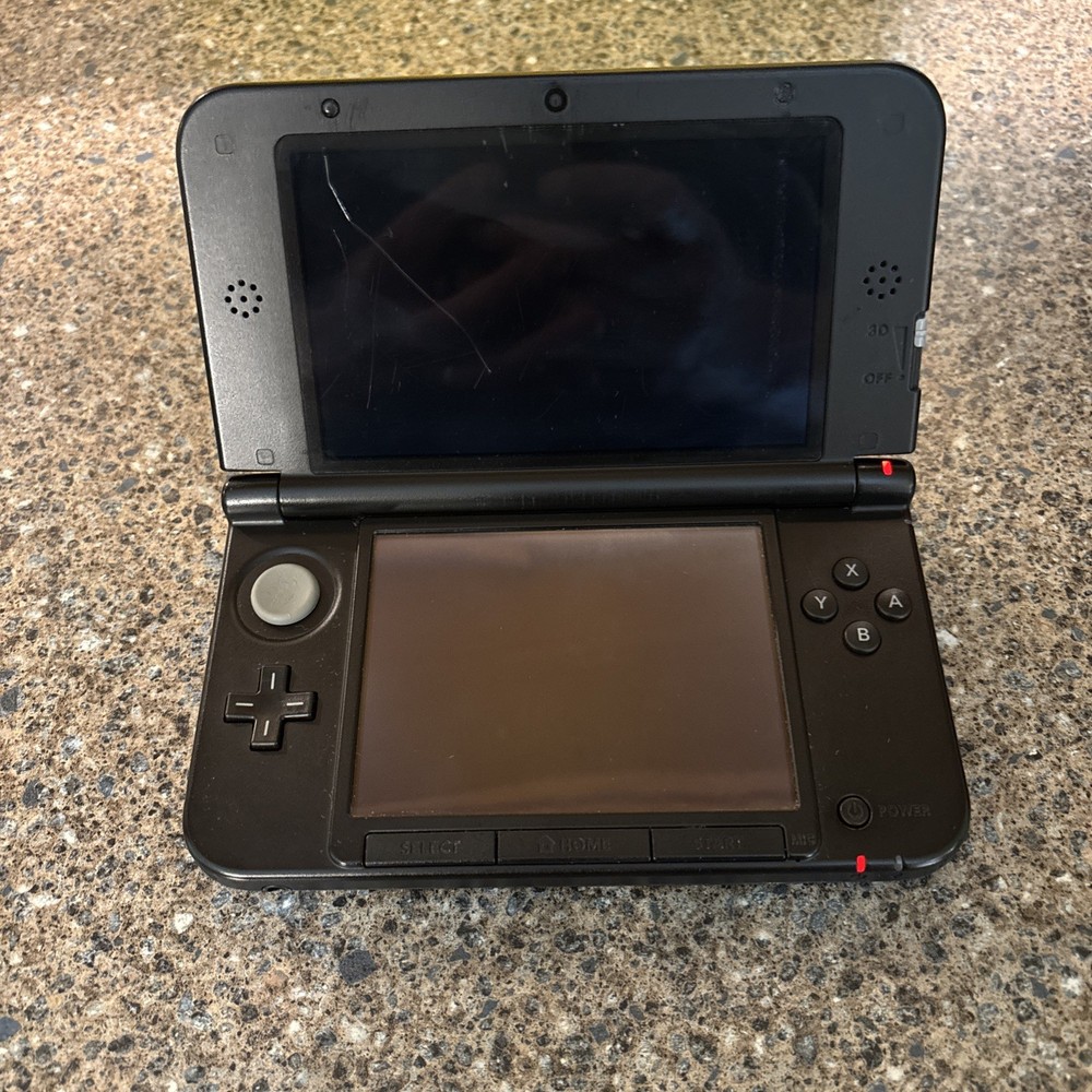 Nintendo 3DS XL Black Console 4 GB Sd, For Parts Or Repair, Blinking Light READ