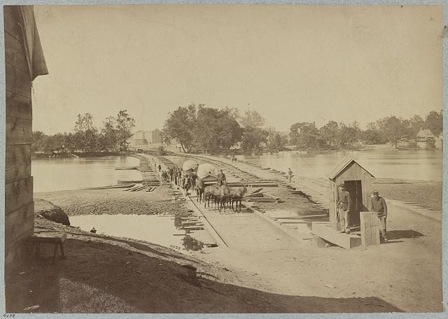 Photo:Richmond Virginia 1865 Pontoon Bridges Across James River Civil War