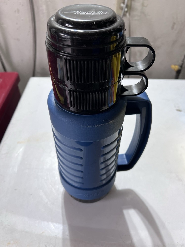 Aladdin 1 qt Insulated Vacuum Flask Thermos Blue/Black Handle Twist Lid 3pc