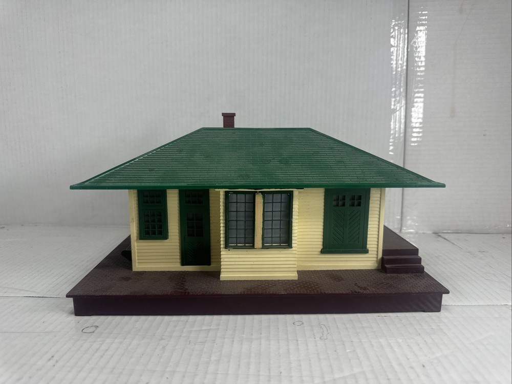 Lionel O Gauge Lionelville Train Station Building Building For Train Set Layout