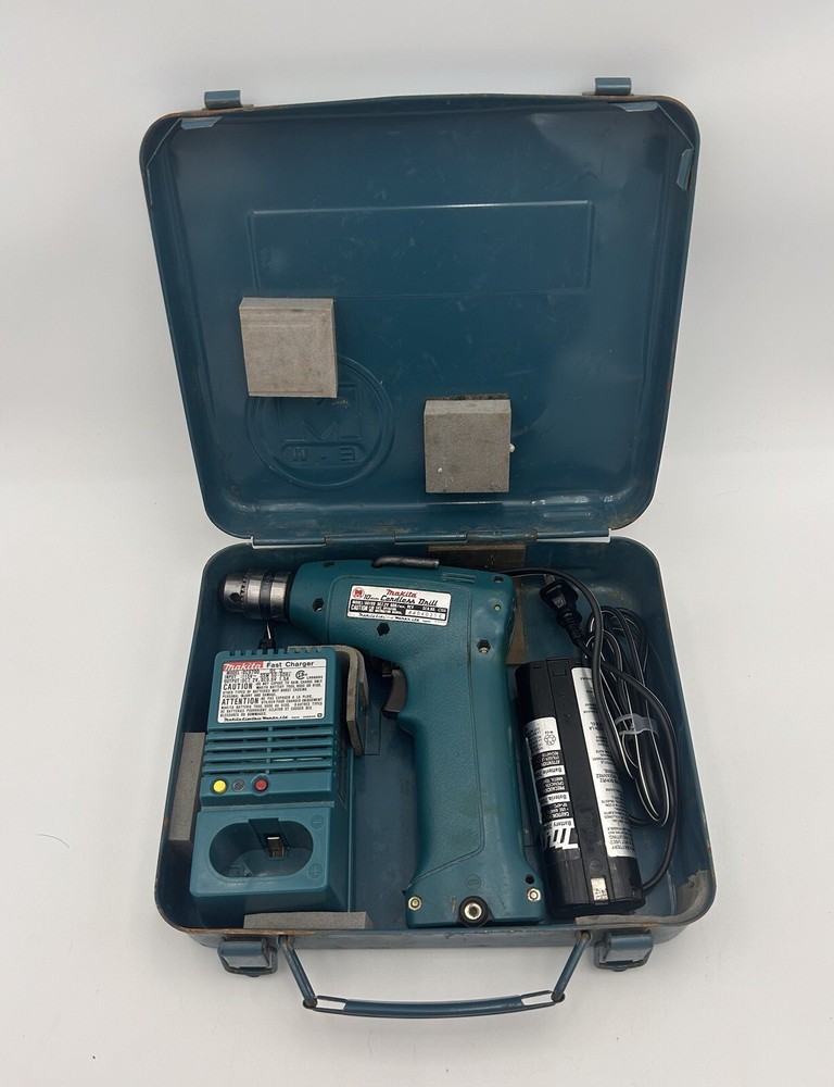 Makita Drill 6010D - Charger DC9700 Battery 7.2V TESTED W/ Original Metal Case