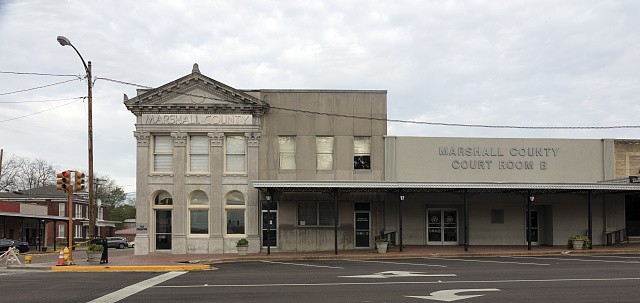 Holly Springs Mississippi Marshall County Courthouse 2016 Court Room Building