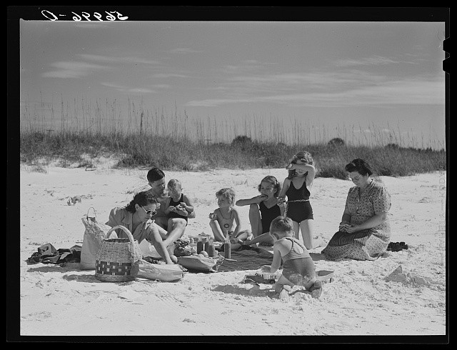 Photo:Sarasota Florida Beach Picnic Family Trailer Park 1941 Children