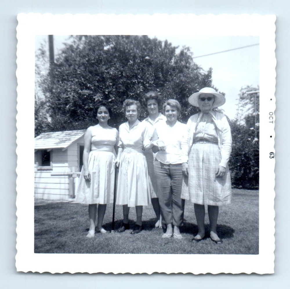 Old Vintage Square Photo WOMEN ONLY GROUP STANDING IN YARD 1963 SNAPSHOT