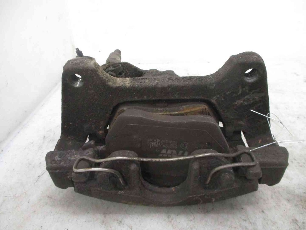 Audi A6 III Front Right Brake Caliper 4B0615124