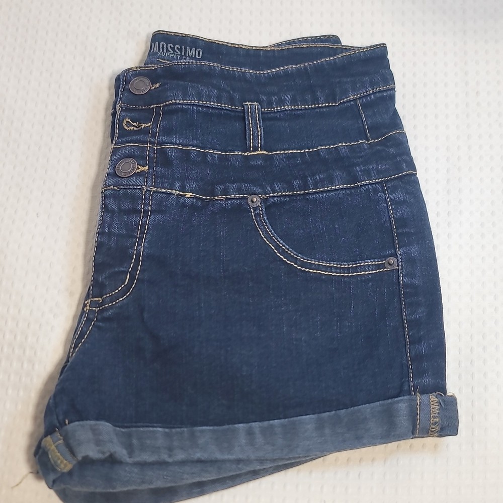 Mossimo Supply Co. Women's Blue Cut-Off Denim Shorts Size 12 W31