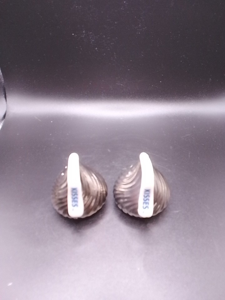 Hershey's Kisses Silver Novelty Ceramic Salt & Pepper Shakers Set, 2 Piece