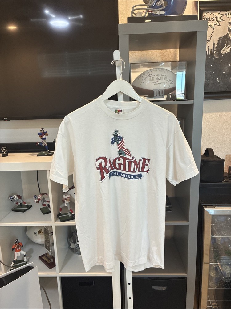 *RARE* Vintage 90s Single Stitch Ragtime The Musical Emblem Graphic Promo Tee