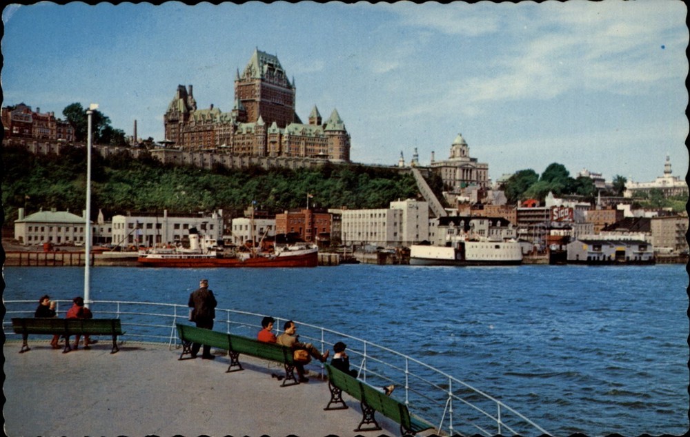 Quebec City Quebec Canada Chateau Frontenac view vintage postcard s951