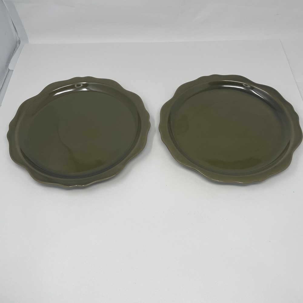 Pair Of Carved Ribbed Edge Hearth & Hand Magnolia Stoneware Dinner Plate 10”