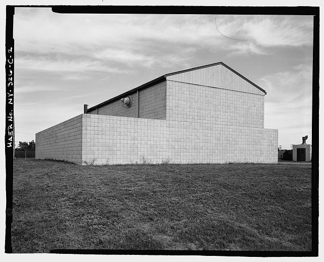 Photo:Plattsburgh NY 1930s Modernist Building West Rear Elevations