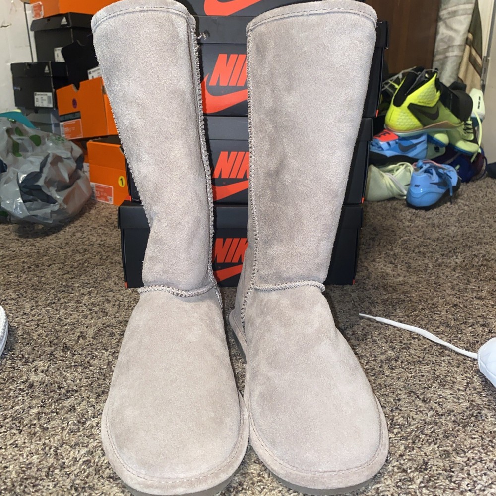 Bearpaw Boots Elle Tall Sheepskin Mushroom Color Winter Women’s Size 9 NWOB