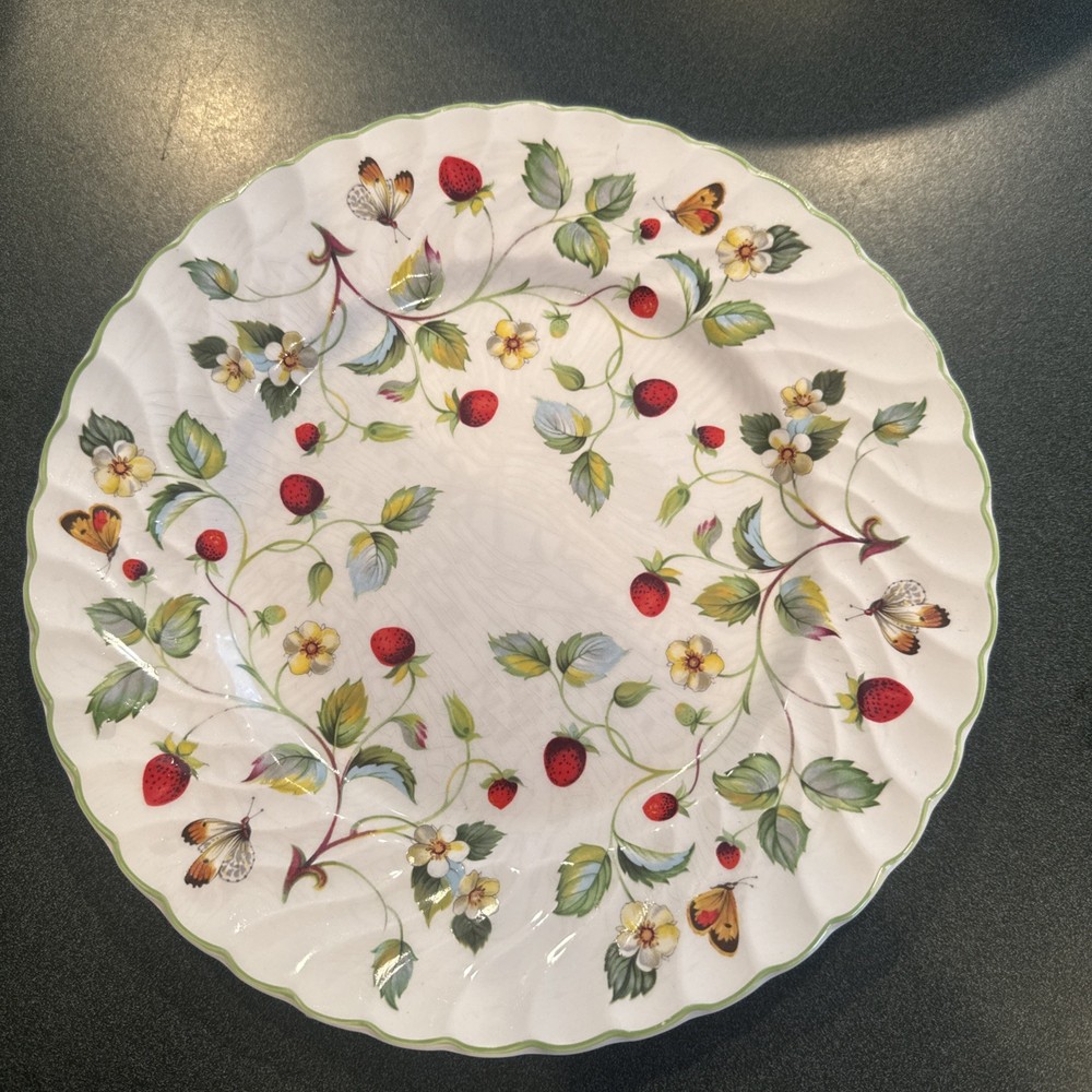 James Kent Old Foley Strawberry 9.5 Inch Dinner Plate
