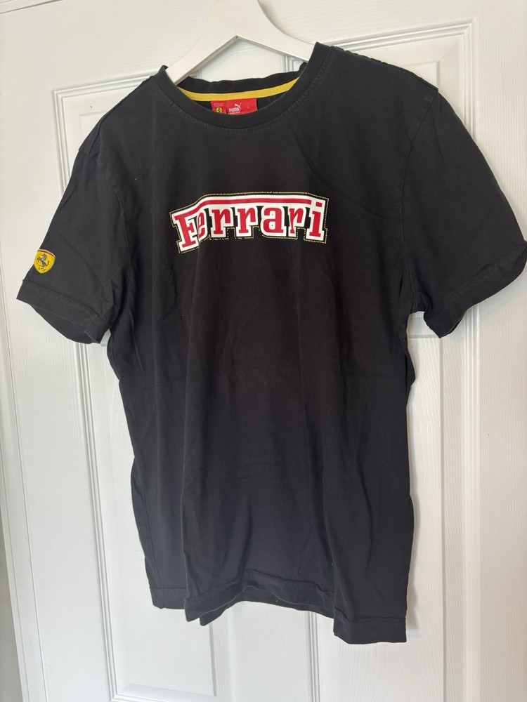 Vgt PUMA Ferrari Men's L Black Logo Graphic Print Crew Neck Short Sleeve T-Shirt