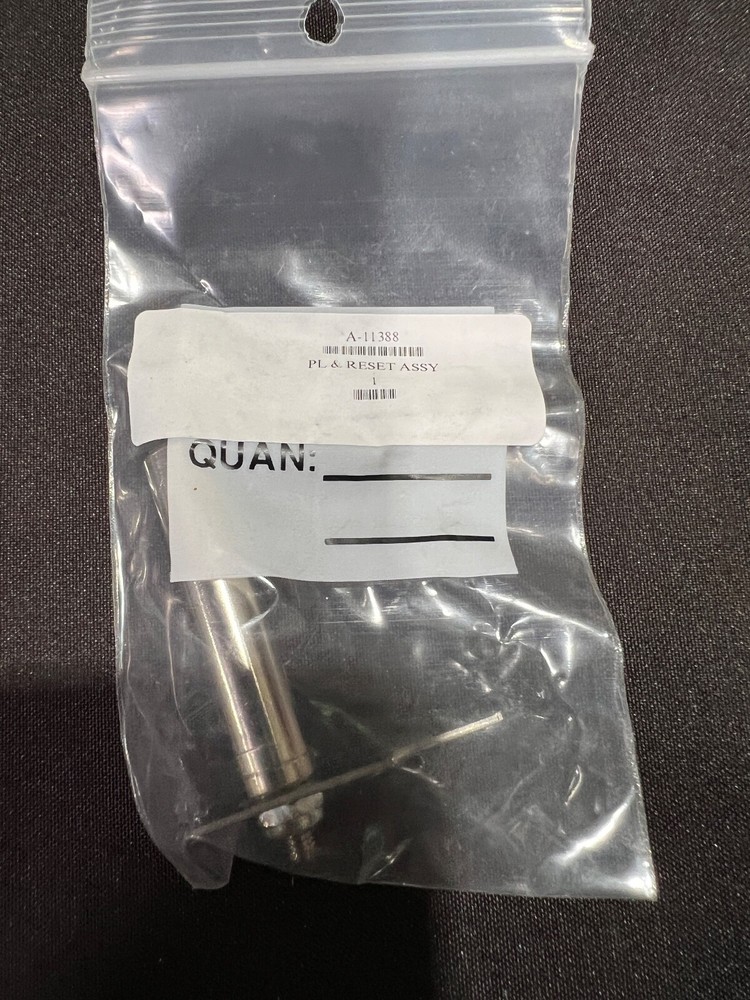 Williams - NOS Plunger and reset plate assy. Factory Orig. A-11388