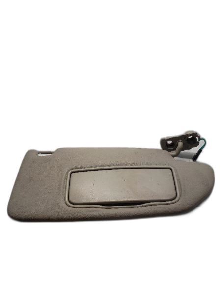 02-04 Volvo 60 Series Illuminated Passenger Sun Visor 1215199
