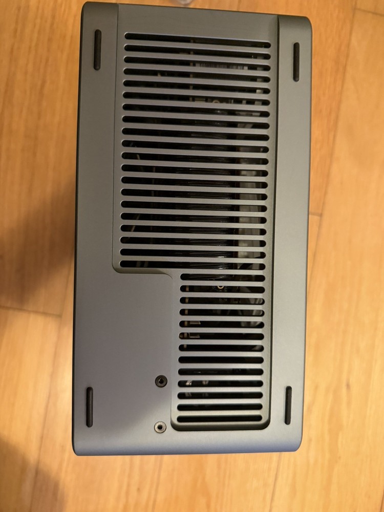 Custom ITX Ryzen 5 7500f + RTX 5060ti 16gb + 32 GB DDR5 Gaming PC NO SSD