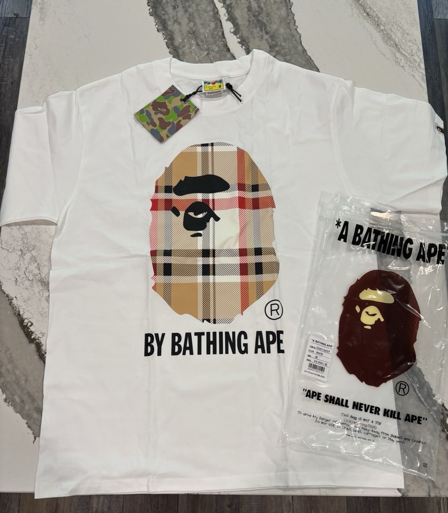 A Bathing Ape BAPE Men's White Ape Head Graphic Tee L Regular Fit Cotton