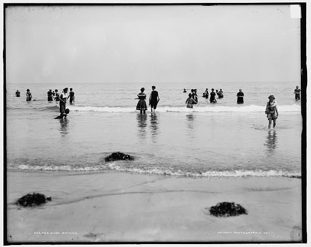 Photo:York Maine Surf Bathing Beach Swimmers Crowds 1900s