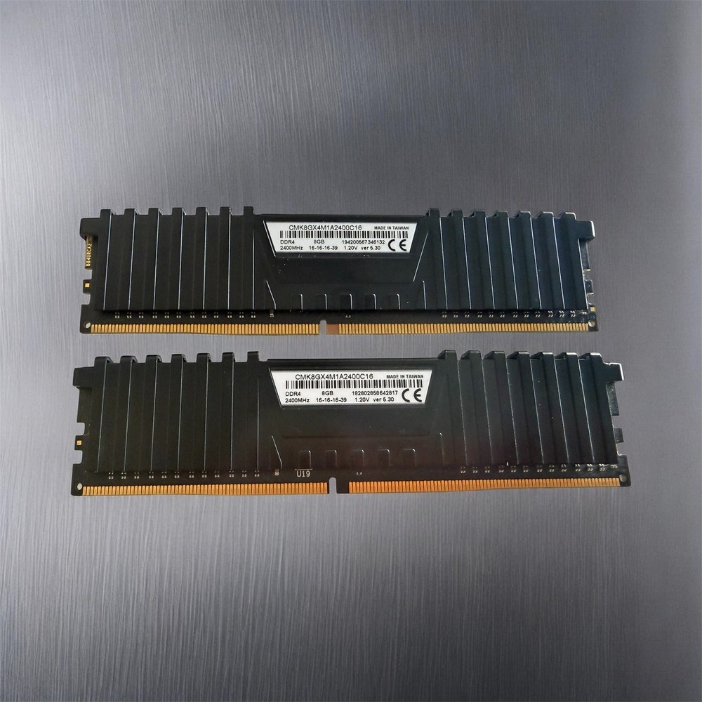 Corsair Vengeance LPX 16GB (2x8GB) RAM DDR4 2400MHz  PC4-19200