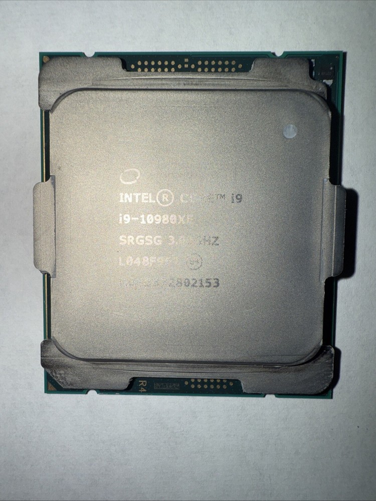 Intel Core i9-10980XE Extreme Edition Processor, 3 GHz, 18-Core