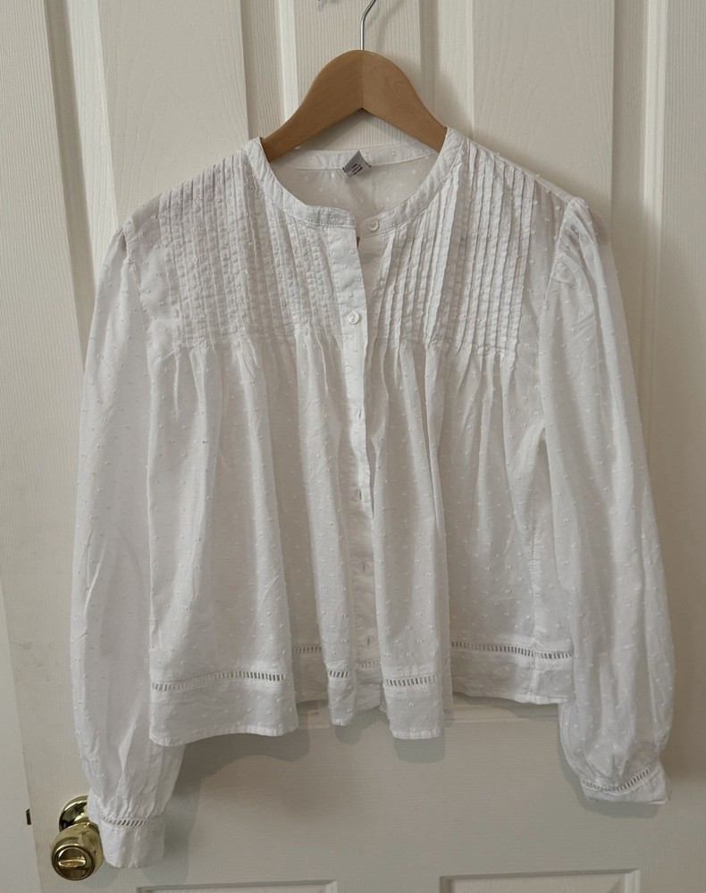 Woman’s Old Navy White Button Up Peasant Top- Medium