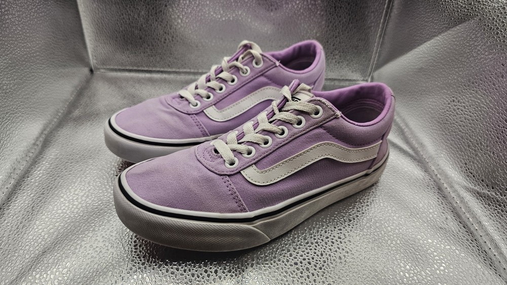 Vans Old Skool Sneakers Women’s 6.5 Purple Canvas Low Top Skate Shoes