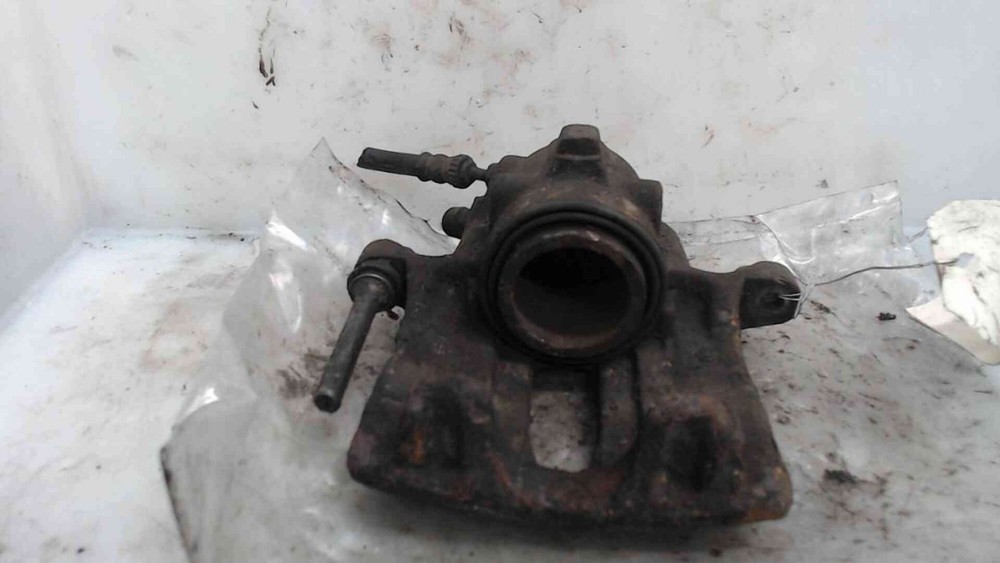 Peugeot 405 4400C8 Front Left Brake Caliper