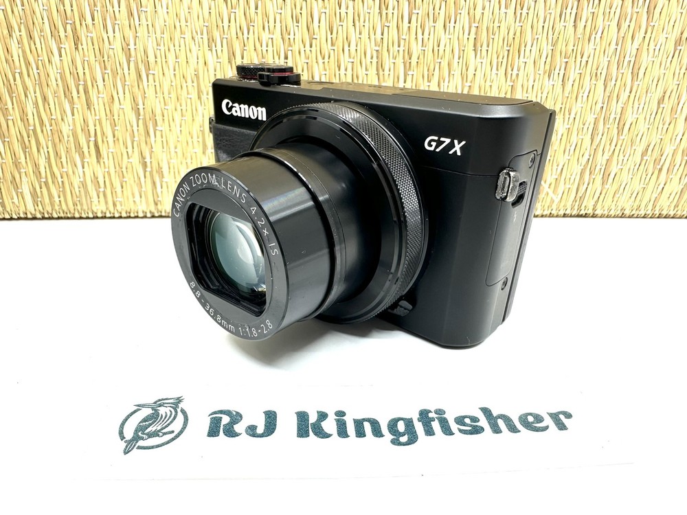Excellent Canon PowerShot G7 X Mark II 20.1MP Digital Point-And-Shoot Camera