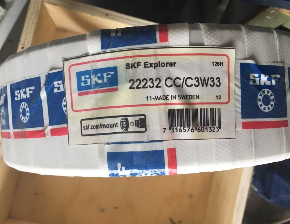 NEW SKF 22232 CC/C3W33 spherical roller bearing 1PCS #NN