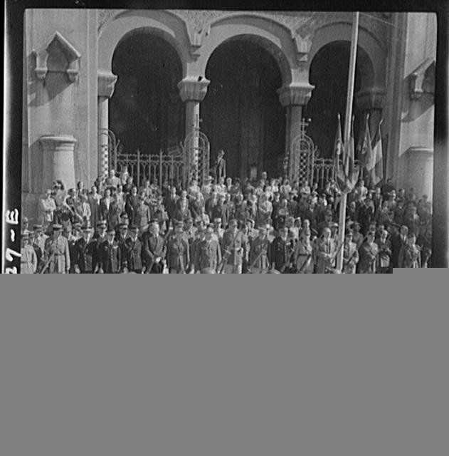 Tunis Tunisia 1943 Allied Troops Entering City Crowd at Mosque Archway
