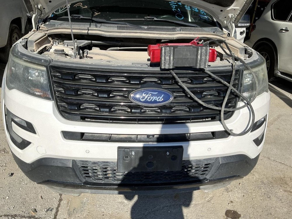 Grille Upper Sport Fits 16-17 EXPLORER 4771805