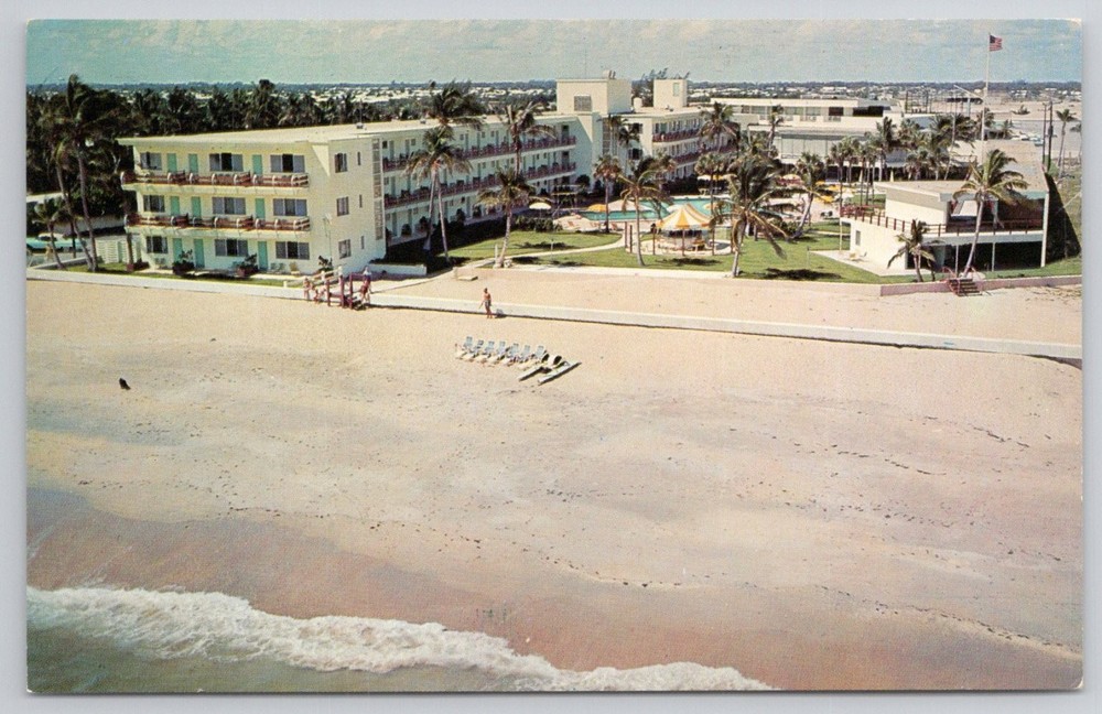 Beach Club Hotel Fort Lauderdale FL Vintage Chrome Postcard Beachfront Pool