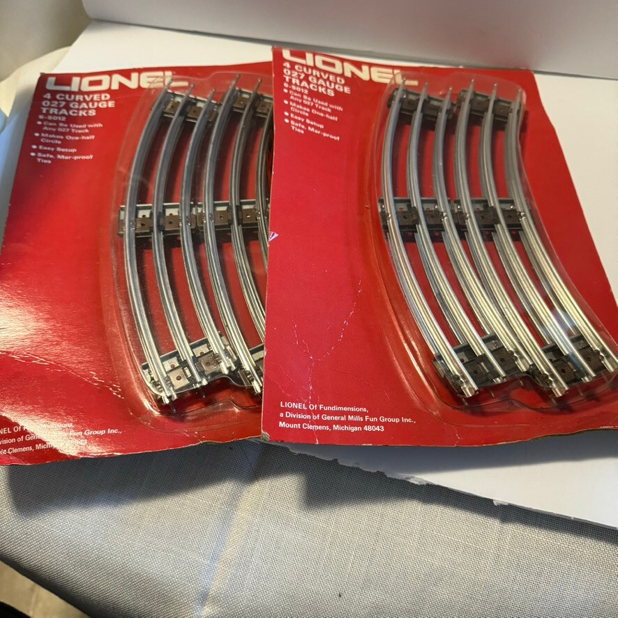 Vtg Sealed Lionel 4  Tracks 027 Gauge Four Curved Track 6-5012 2 pieces 8 tracks