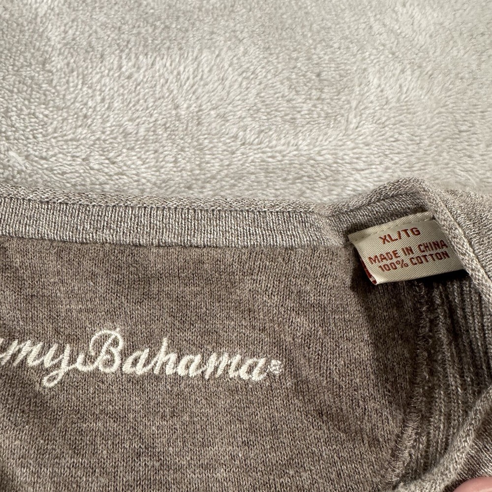 Tommy Bahama Men’s Gray  Ribbed V-neck Sweater Size XL
