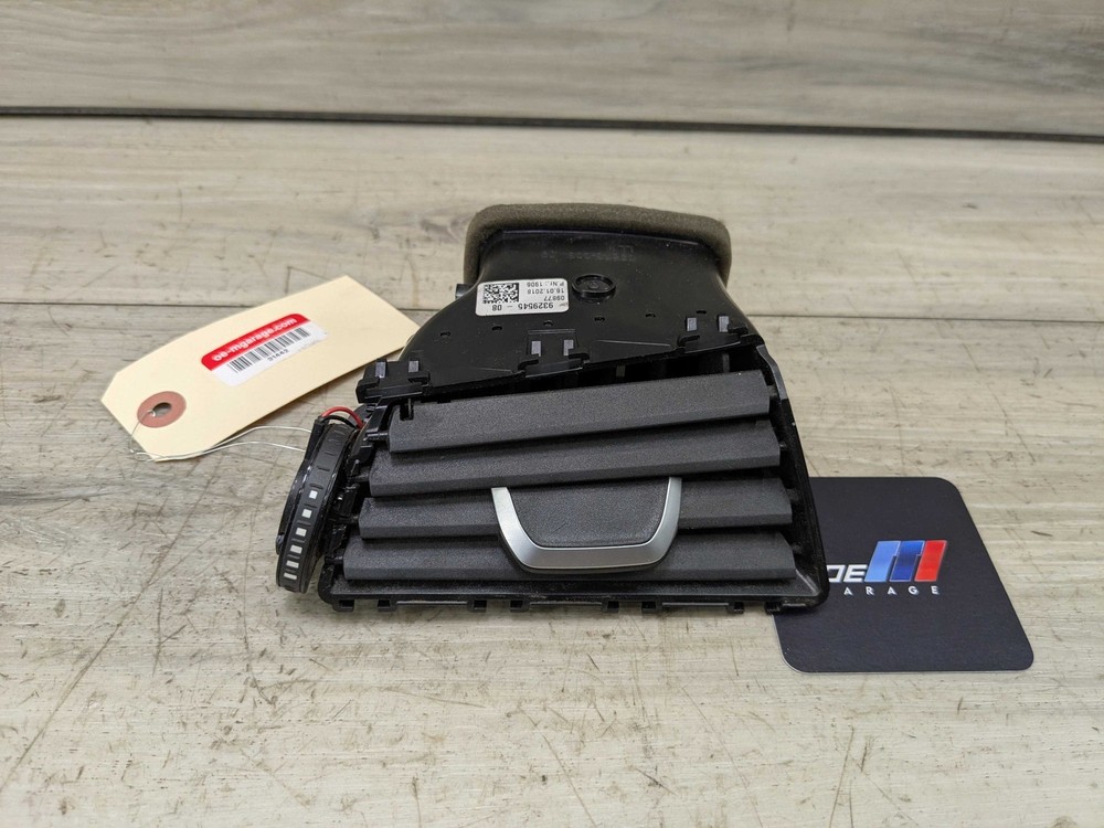 OEM BMW F90 M5 G30 G32 530 540 M550 640 Left Driver Side Air AC Vent Dash Grille