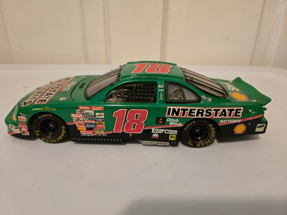1/24 Scale Action #18 Bobby Labonte Interstate Battery Car