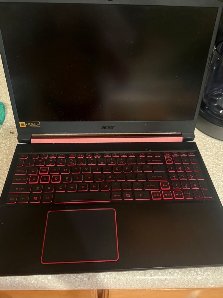 Acer Nitro 5 AN515 15.6