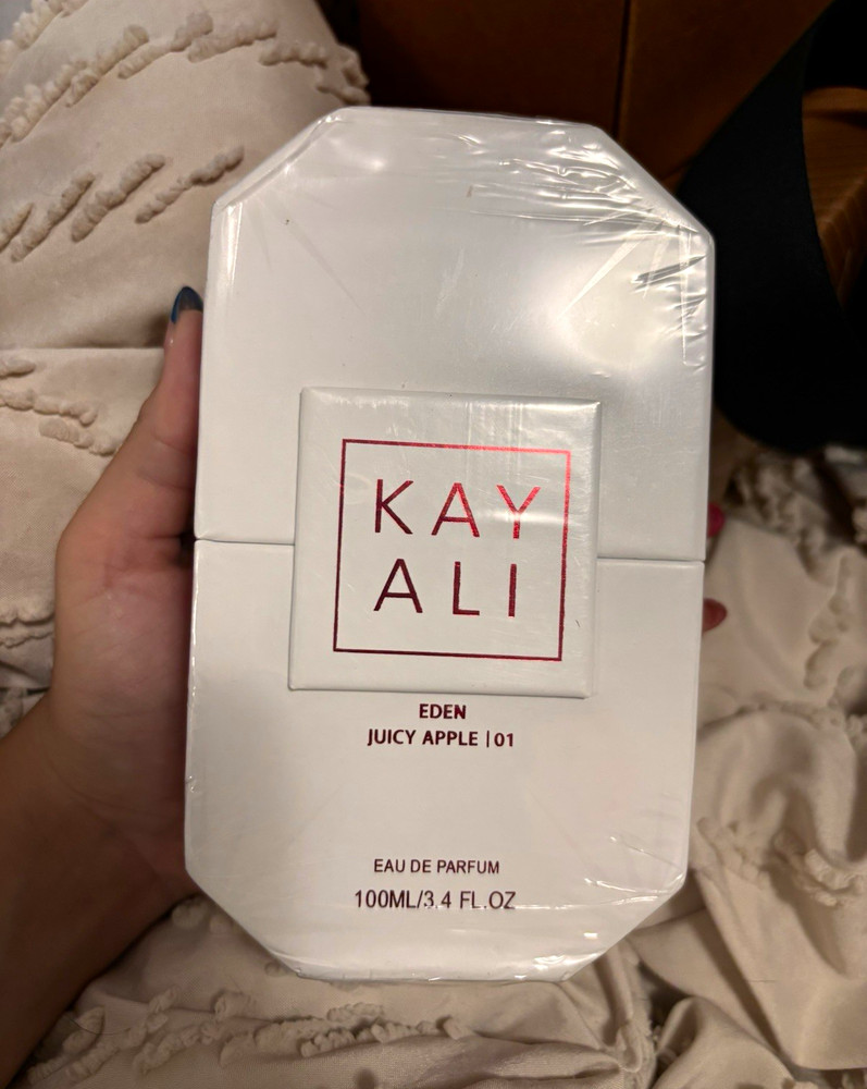 KAYALI Eden Juicy Apple | 01 Eau de Parfum Spray, Regular 3.4 fl oz